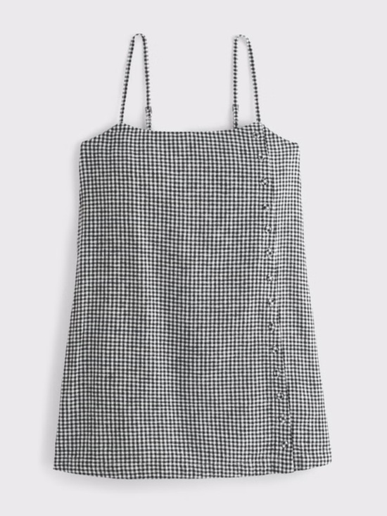 Abercrombie & Fitch Dresses & Skirts - Abercrombie Gingham Skort with Buttons - Black & White